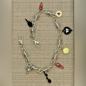 Gothic Romance Barbed Chain – Charm Bag/Belt Chain